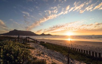 Få visum till Sydafrika och njut av solnedgången i Kapstaden